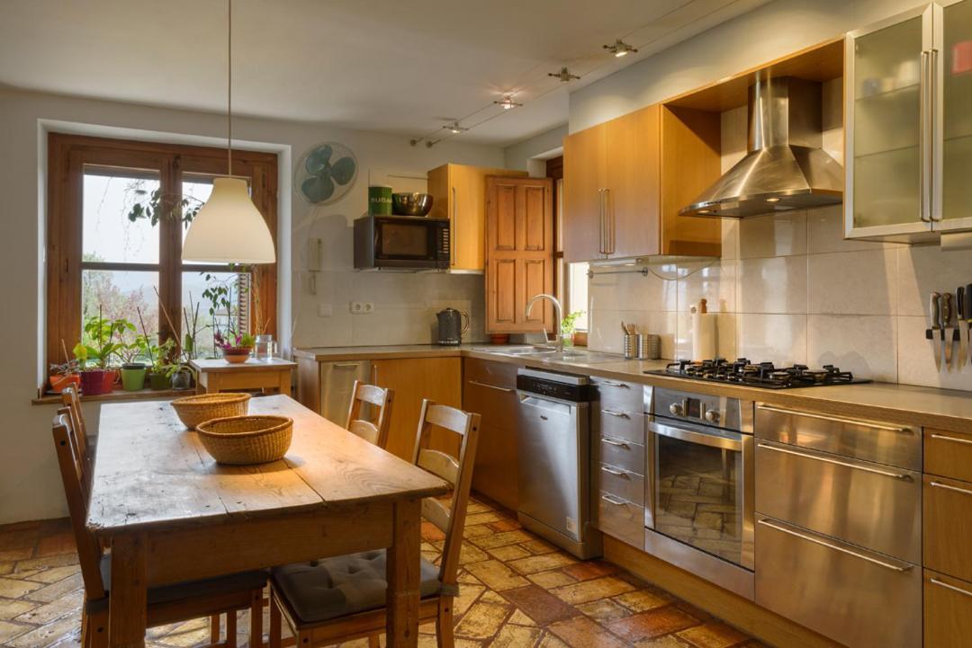 Casa Sarasa Guest House Berdun ภายนอก รูปภาพ